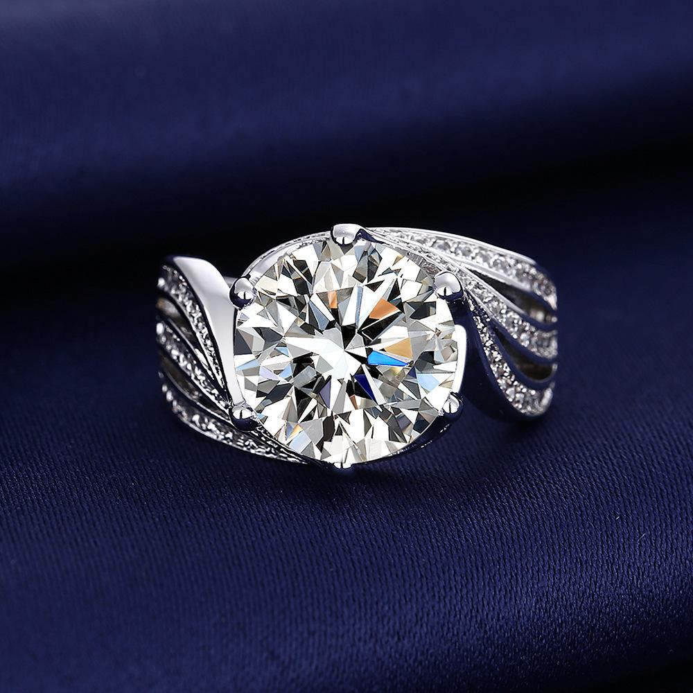 [AIYO]# Pure White Diamond Ring (all 25 Free Delivery) [buy One Get Three Free: Earrings, Ring Box, Cloth]